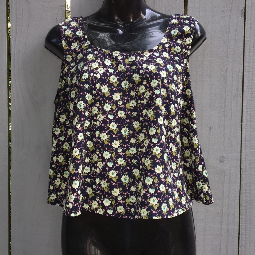 C’ISA/ crop top